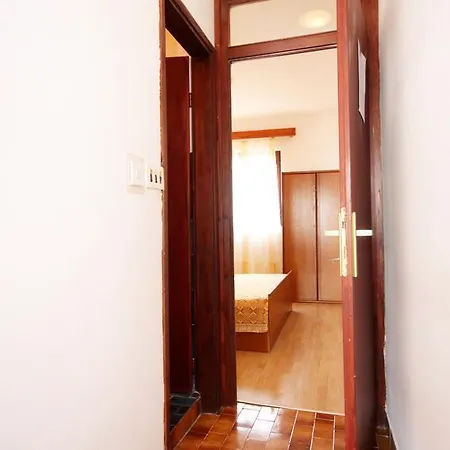 Zavalatica 247c